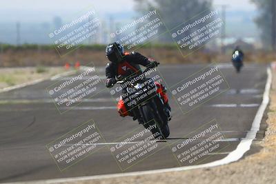 media/Sep-20-2025-TrackDaz (Sat) [[27f0cde673]]/B Group/220pm (Turn 9)/